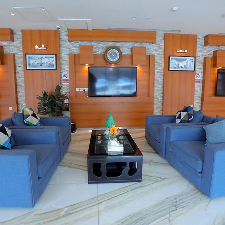هوستا الملقا Aparthotel Riyadh Exterior photo